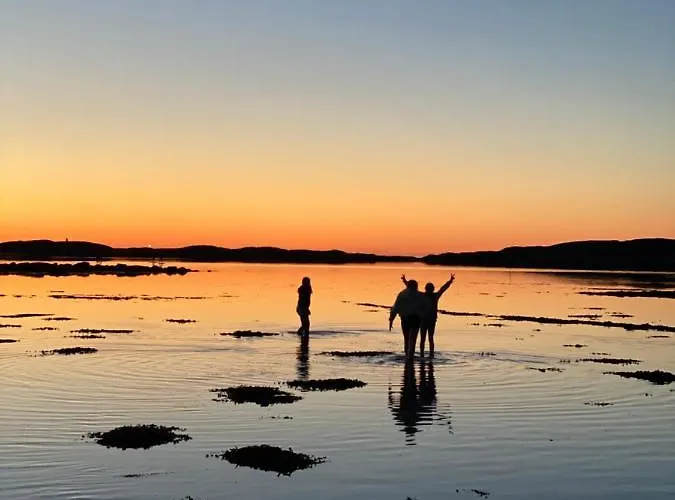 Finnoya With 180* Atlantic Veiw Дом отдыха Finnoy