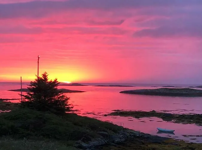 Finnoya With 180* Atlantic Veiw Дом отдыха Finnoy