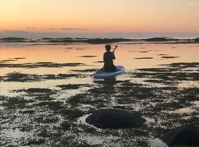 Finnoya With 180* Atlantic Veiw Дом отдыха Finnoy