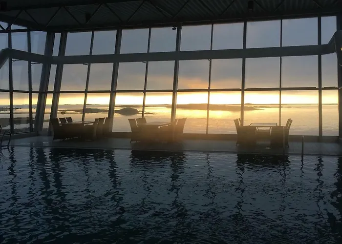 بيت للعطل Finnoya With 180* Atlantic Veiw Finnøy