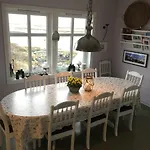 Finnoya With 180* Atlantic Veiw * Finnøy